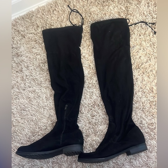 Unisa Uncareana Over-the-Knee Boots Black Faux Suede Low Block Heel Size 9M - Picture 2 of 7